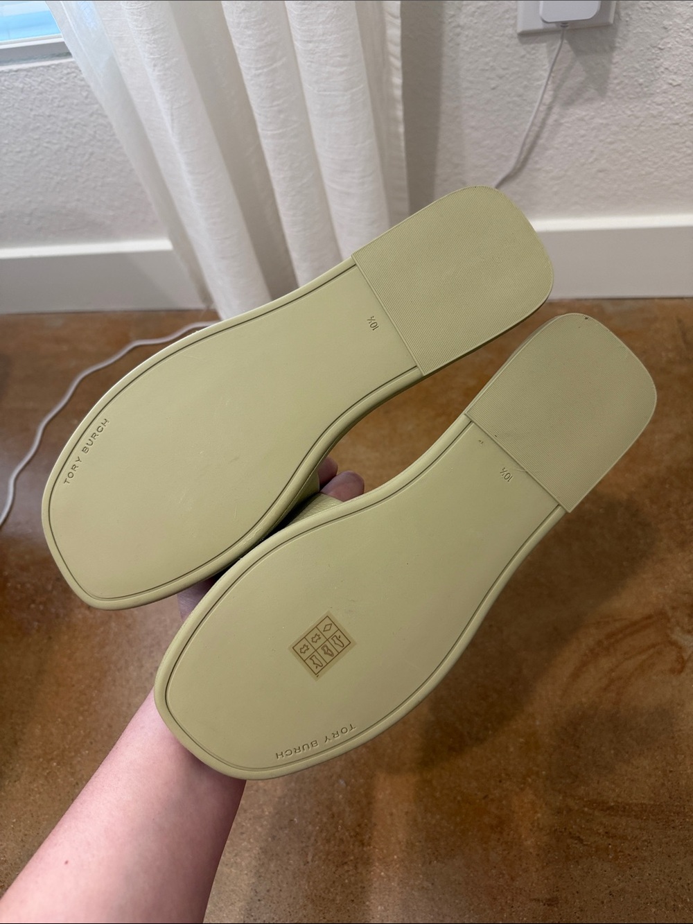 Tory is Burch Double T Sport Slide in Olive Sprig Size 10.5 - Picture 5 of 7
